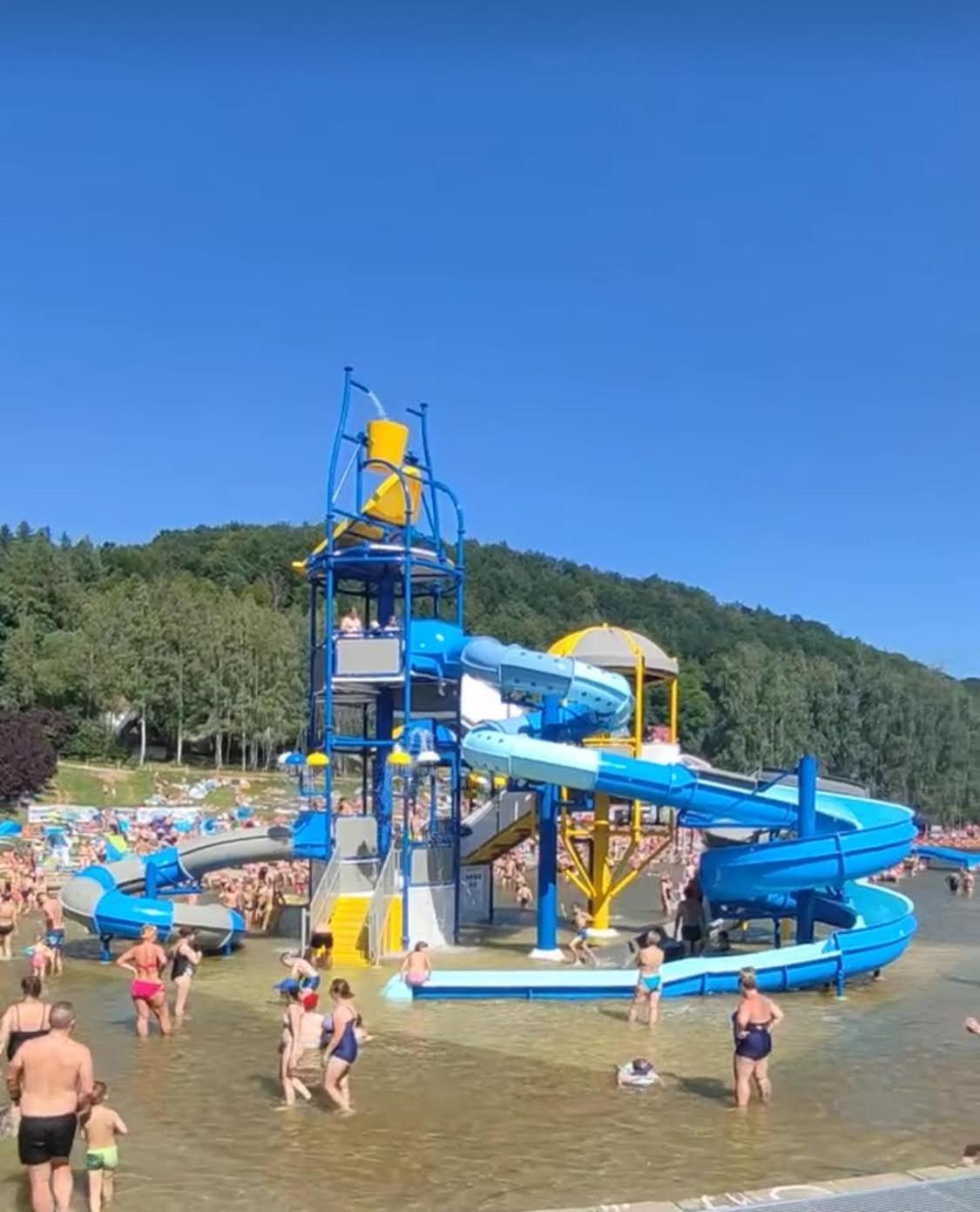 Gory Stolowe Camp -miejsce Na Kamper, Przyczepe Lub Namiot Radkow