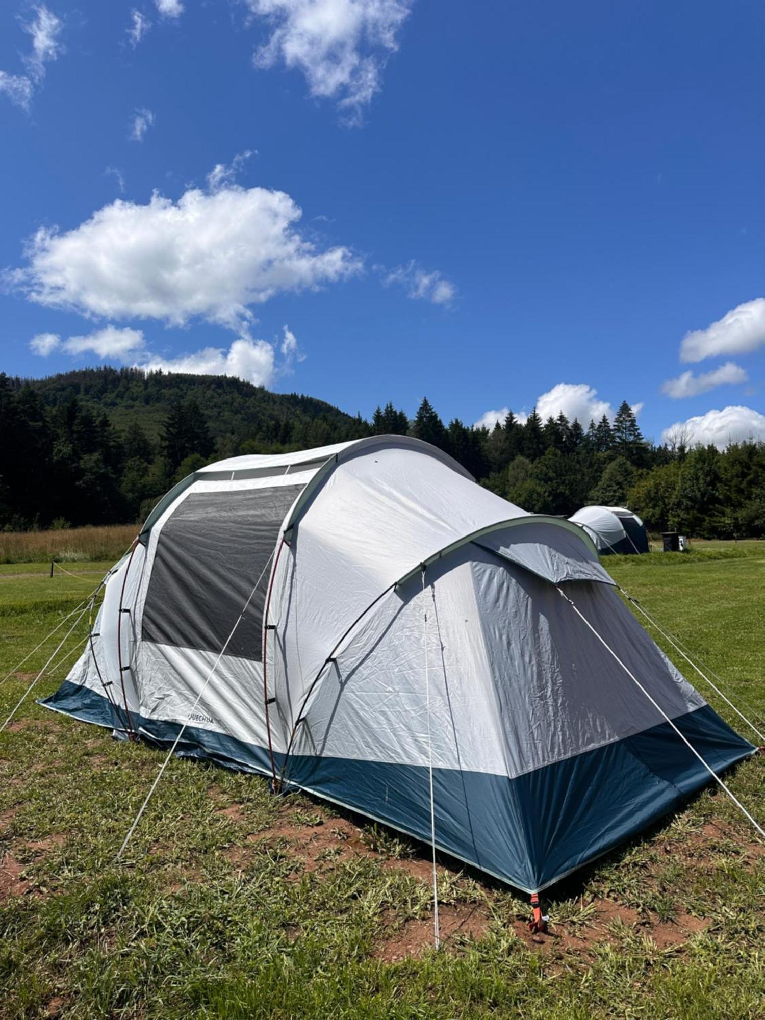 Gory Stolowe Camp -miejsce Na Kamper, Przyczepe Lub Namiot Campsite Radkow